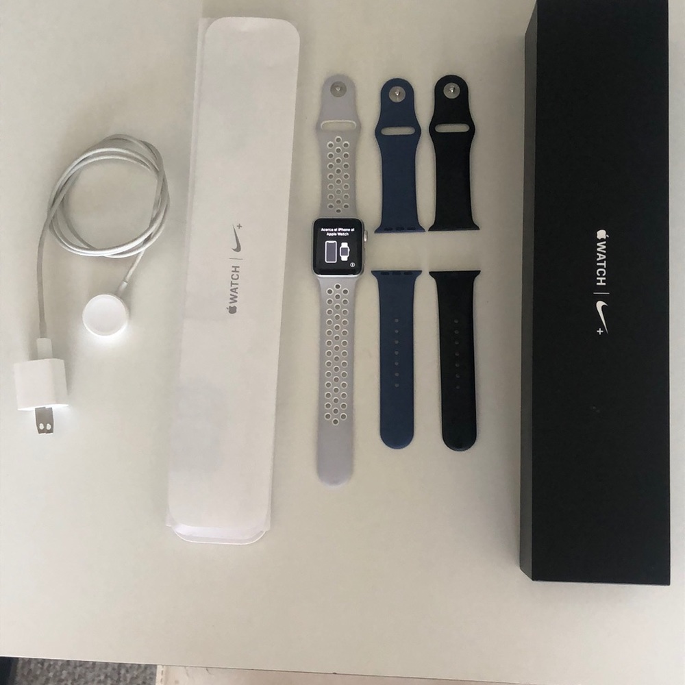I watch Series2 38 mm Silver /Aluminum